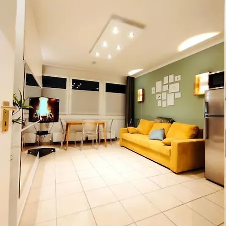 Altstadt Zentral, Tiefgarage Kostenfrei, Cozy 公寓 *